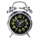 thumbnail image 1 of Reloj despertador analógico ruidoso con luz de fondo, funciona con pilas, silencioso, sin tictac, 1 of 5