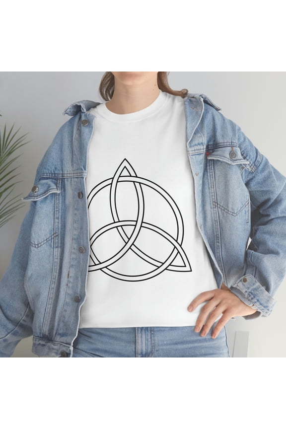 Celtic Knot T-Shirt - Black Outline