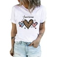 thumbnail image 3 of ABPHQTO Top de manga corta estampado con forma de corazón de leopardo con bandera americana blanca para mujer, 3 of 5