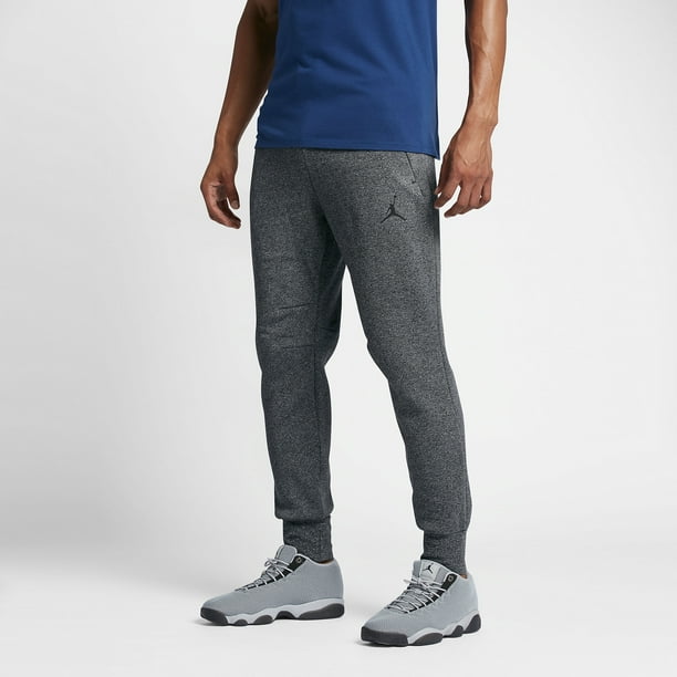 nike sport essentials polar fleece cuffed sweatpants in gray
