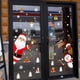 thumbnail image 2 of Pegatinas de ventana y puerta de decoración navideña pegatinas de copo de nieve pegatinas de pared autoadhesivas, 2 of 5
