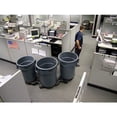 thumbnail image 3 of Rubbermaid Commercial Products FG263200WHT BRUTE Poubelle/recyclage Ronde Robuste, 32 Gallons, Blanche, 3 of 12