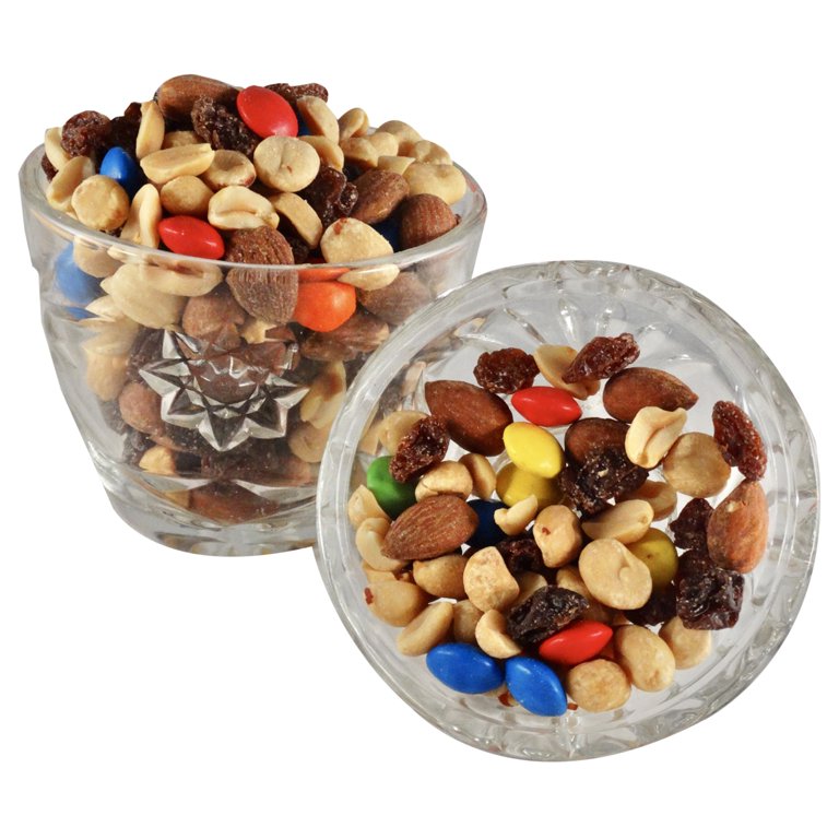 The Nut Garden Swiss Trail Mix (15 oz)