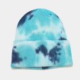 thumbnail image 4 of Nuevo tipo de gorro de punto teñido con lazo para mujer, gorro cálido para exteriores de otoño e invierno, gorro de lana rizador de hilo hilado con núcleo oso de fresa Juguete, 4 of 6