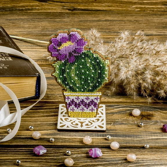 Bead embroidery kit on wood FLK-192