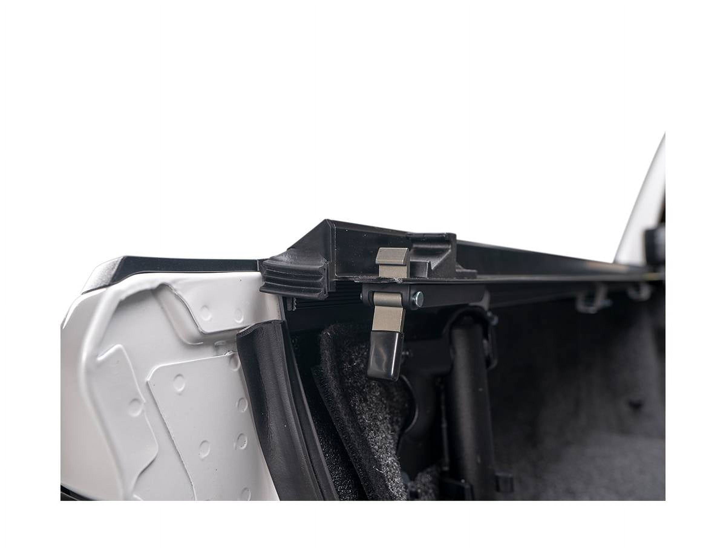 Gator 137243 SRX Soft Roll-Up Tonneau Cover Fits 2019-2025 Silverado/Sierra 1500 NB 5'8" Bed