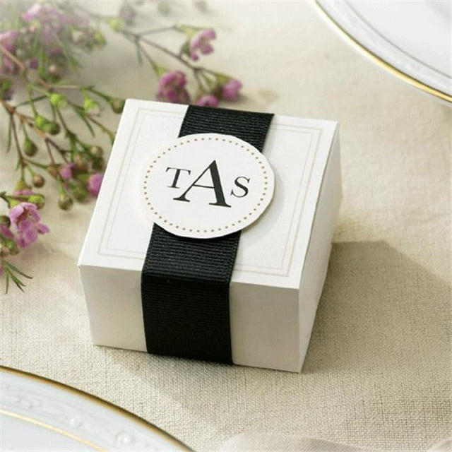 Gartner Studios 65657 Ivory Favor Boxes Kit - 150