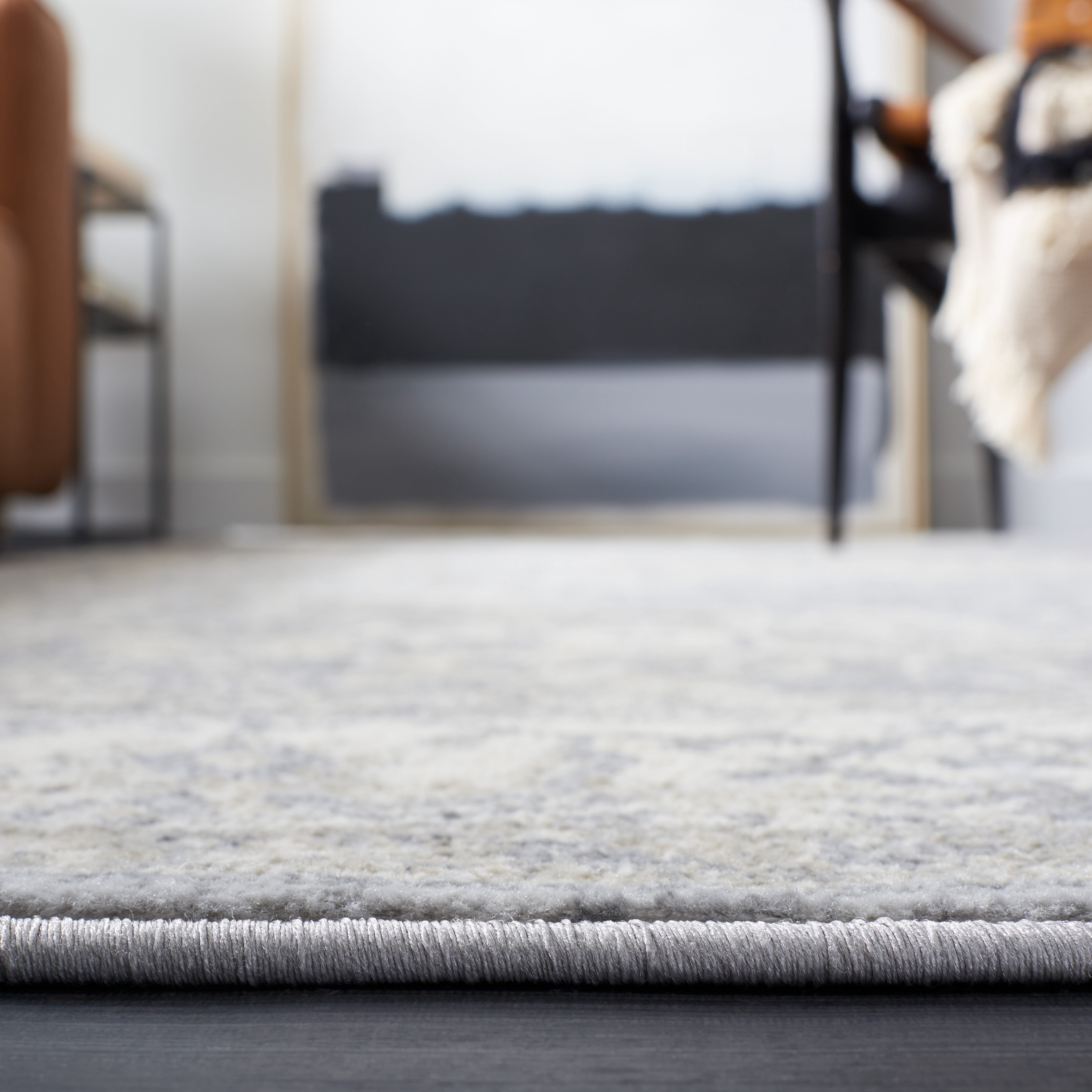 SAFAVIEH Brentwood Dimas Oriental Area Rug, Gray/Beige, 3' x 5'