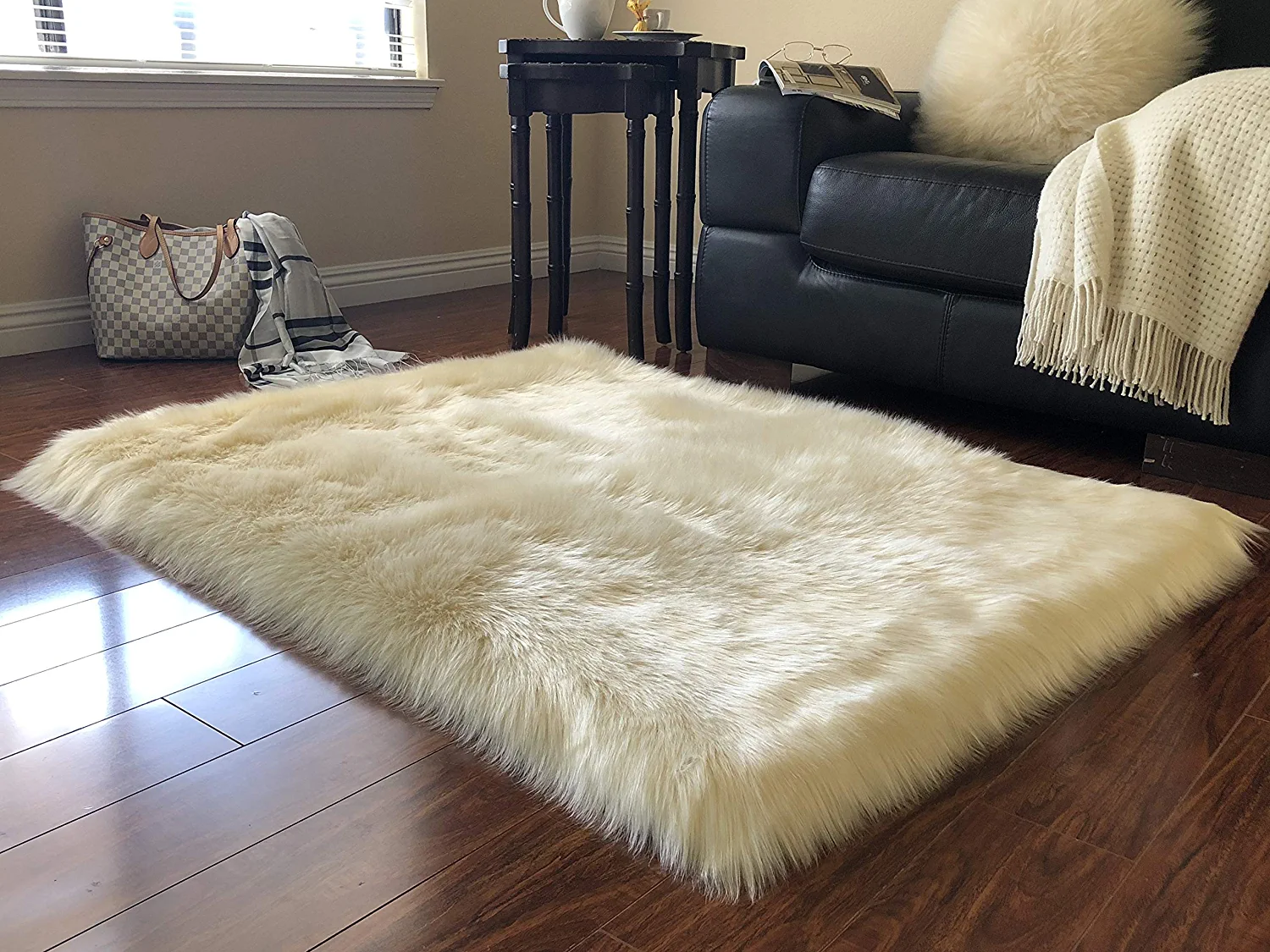 LAMBZY Faux Sheepskin Super Soft Hypoallergenic Rectangular Area Rug