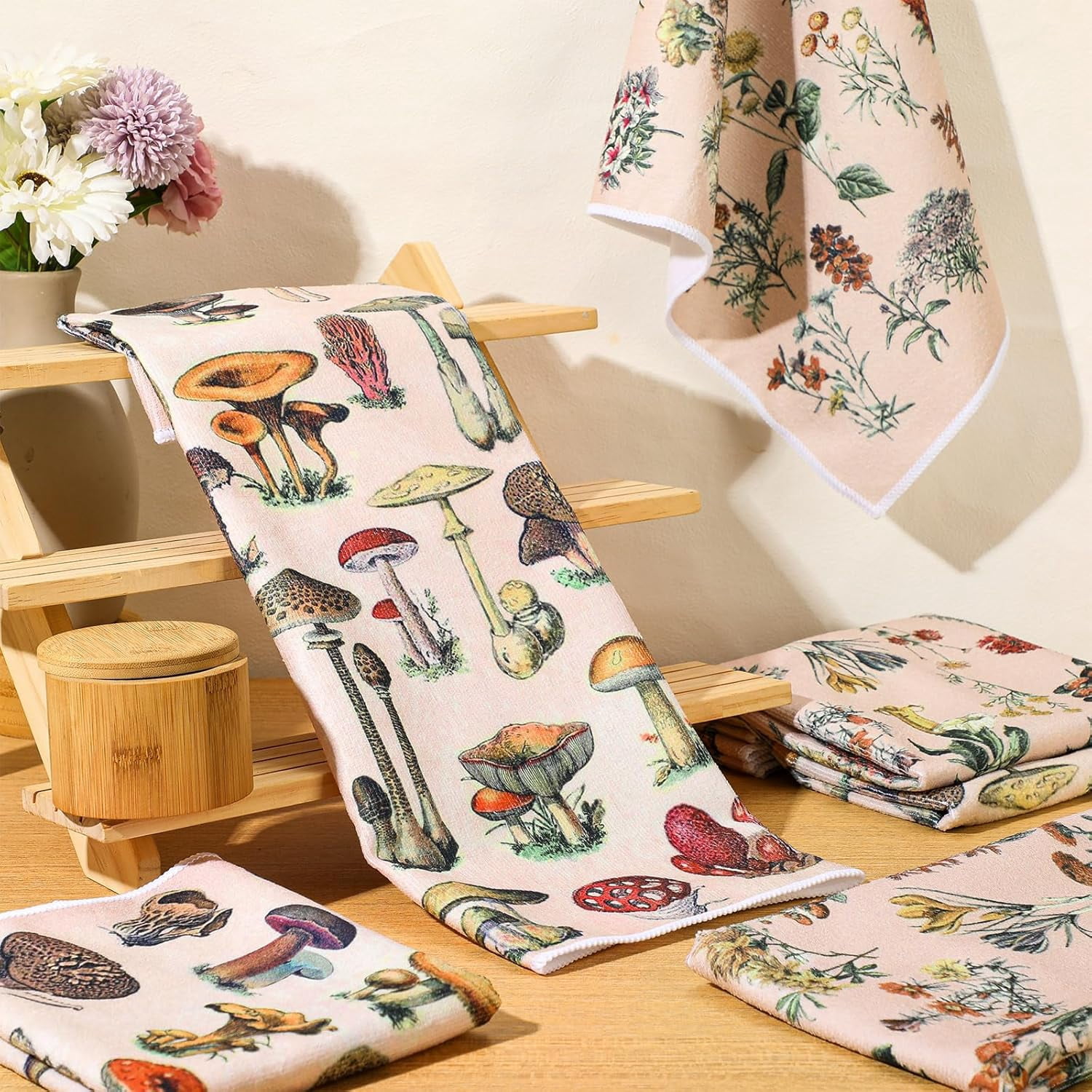 luyaa Set of 6 Daisy Kitchen Towels Spring Floral Gnome Dishtowels Flower Rustic Tea Towels Absorbent Forest Green Hand Wash Cloth 26"x18" for Farmhouse Kitchen Bathroom Housewarming Gift