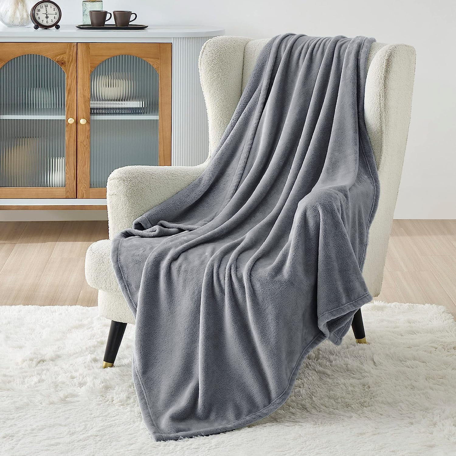 Bedsure Fleece Throw Blanket for Couch Grey Lightweight Plush Fuzzy