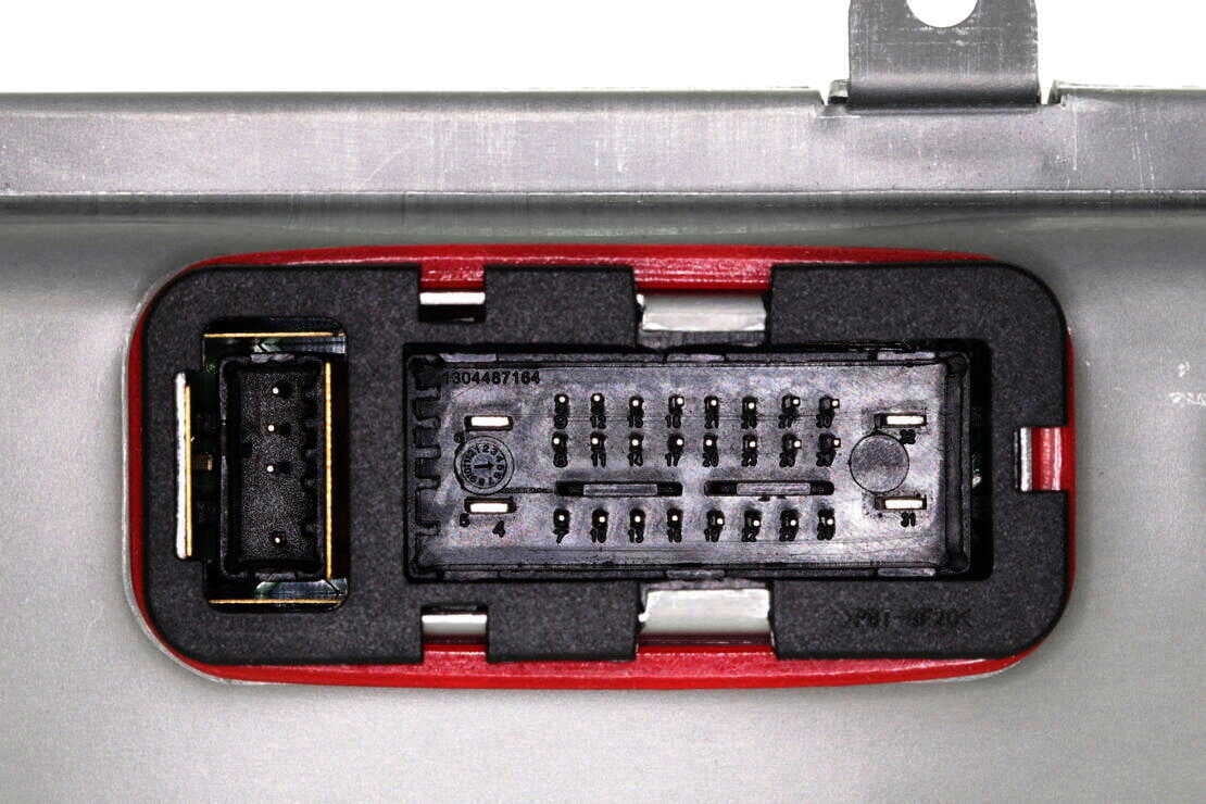 VEMO V30-73-0215 Control Unit, lights