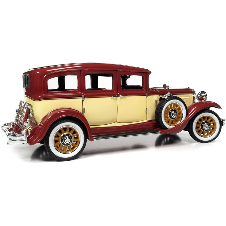 1/18 ミニカー 1931 ピアレス マスター 8 セダン 京商 Auto World 1931 Peerless Master 8 Sedan Diecast Model Car