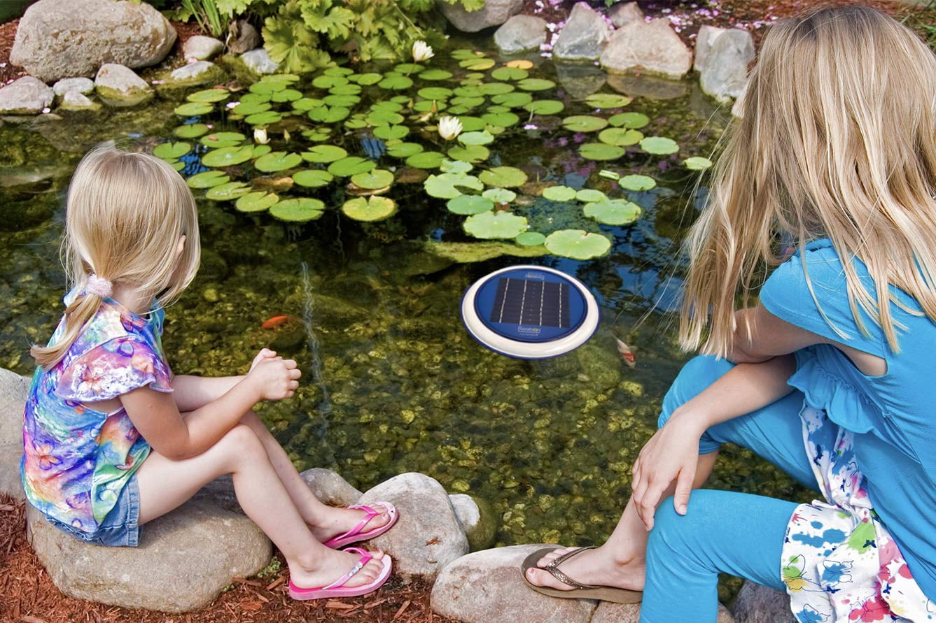 Floatron Solar Powered Water Purifier and Ionizer for Pools Reduces Chlorine Use 40 000 Gal