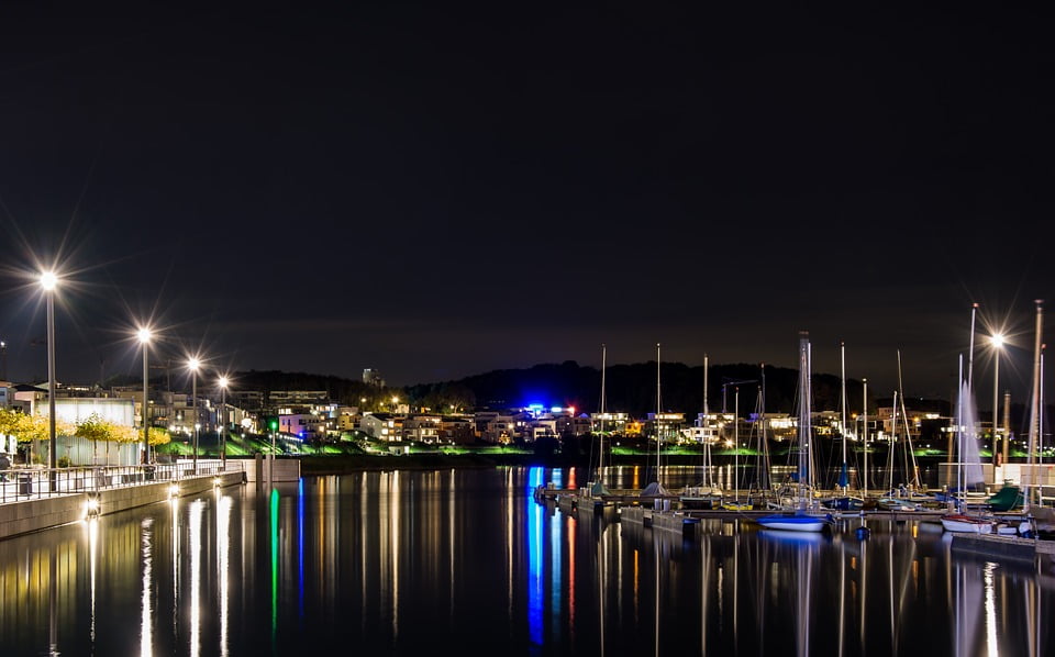 Phoenix Lake City Dortmund Night Homes-12 Inch By 18 Inch ...