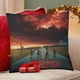 thumbnail image 4 of Stranger Things Fundas de almohada de terciopelo con tema, regalos de funda de almohada, decoración para el hogar, cojín de lanzar, regalo de cumpleaños para fans y parejas. 45cm x 45cm., 4 of 6