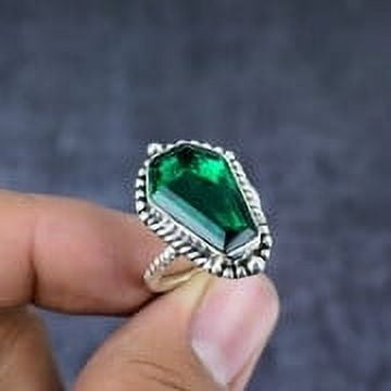 Emerald Cut Green Gemstone Ring in 925 Sterling Silver – Vintage-Inspired Handmade Jewelry