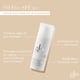 thumbnail image 2 of Protector solar Glo Skin Beauty sin aceite SPF 40+ con ácido hialurónico, 2 of 5