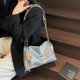 thumbnail image 3 of Bolso de mano de piel suave de gran capacidad para mujer, bandolera con cadena combinable, informal, para hombro bajo el brazo, 2025, 3 of 5