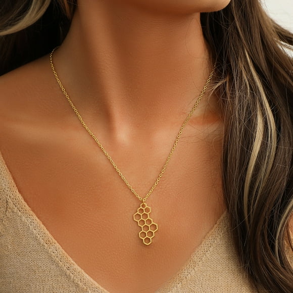 TopLLC Necklaces & Pendants Vertical Honeycomb Hollow Necklace Versatile,Women's Neck Chain Neck Ornaments Necklace Necklace