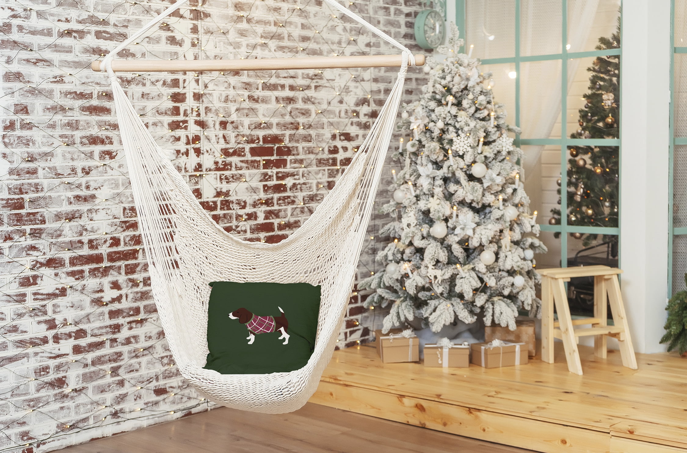 Simply Daisy Green Colored Warmest Wishes Doggie Christmas Soft Spun Polyester Indoor/Outdoor Throw Pillow, 20" x 20"