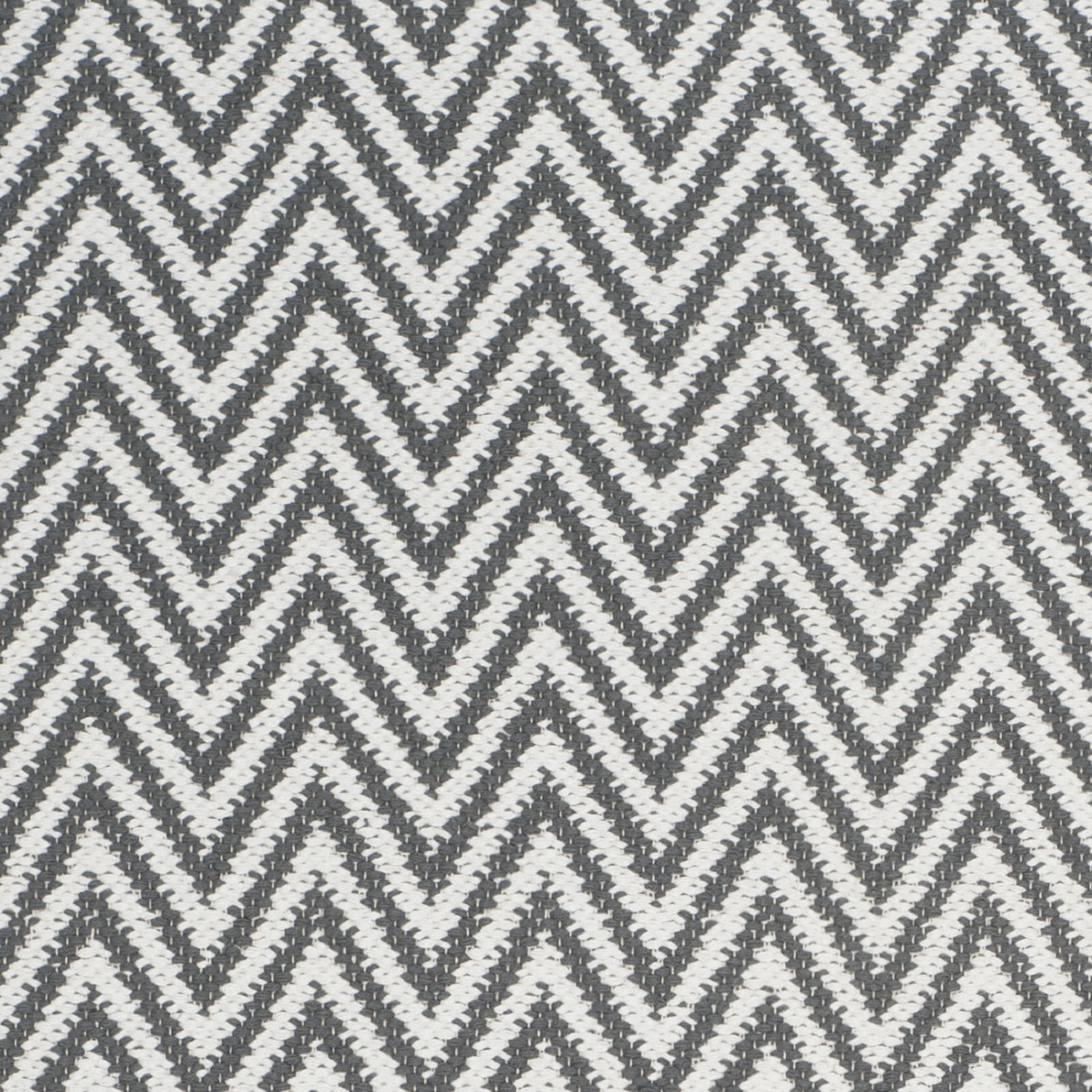 SAFAVIEH Montauk Siomha Chevron Cotton Area Rug, Grey/Ivory, 2'6" x 4'