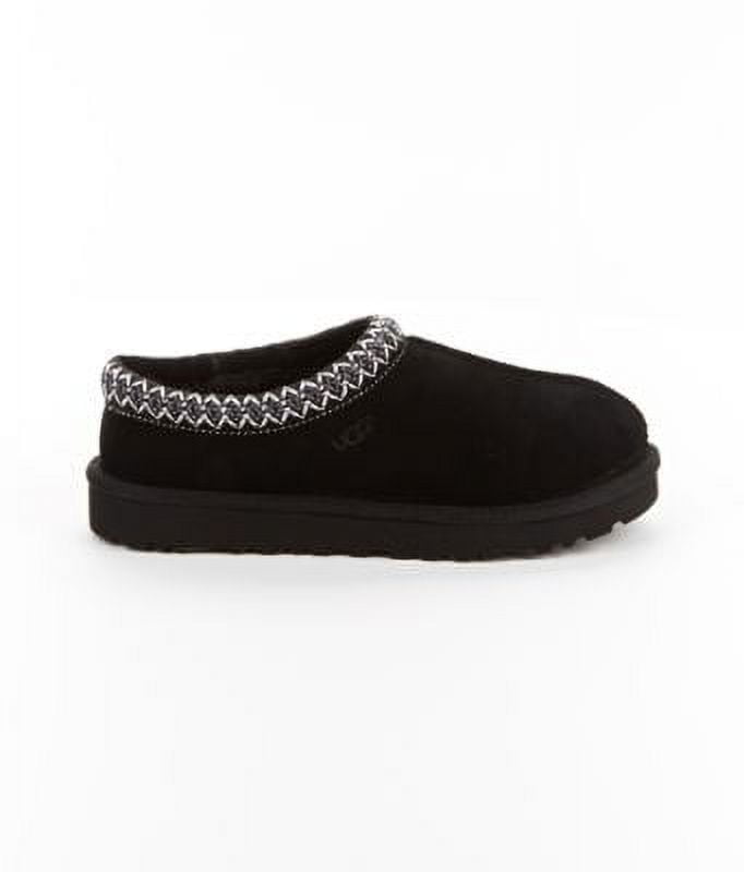 Black slip on uggs deals