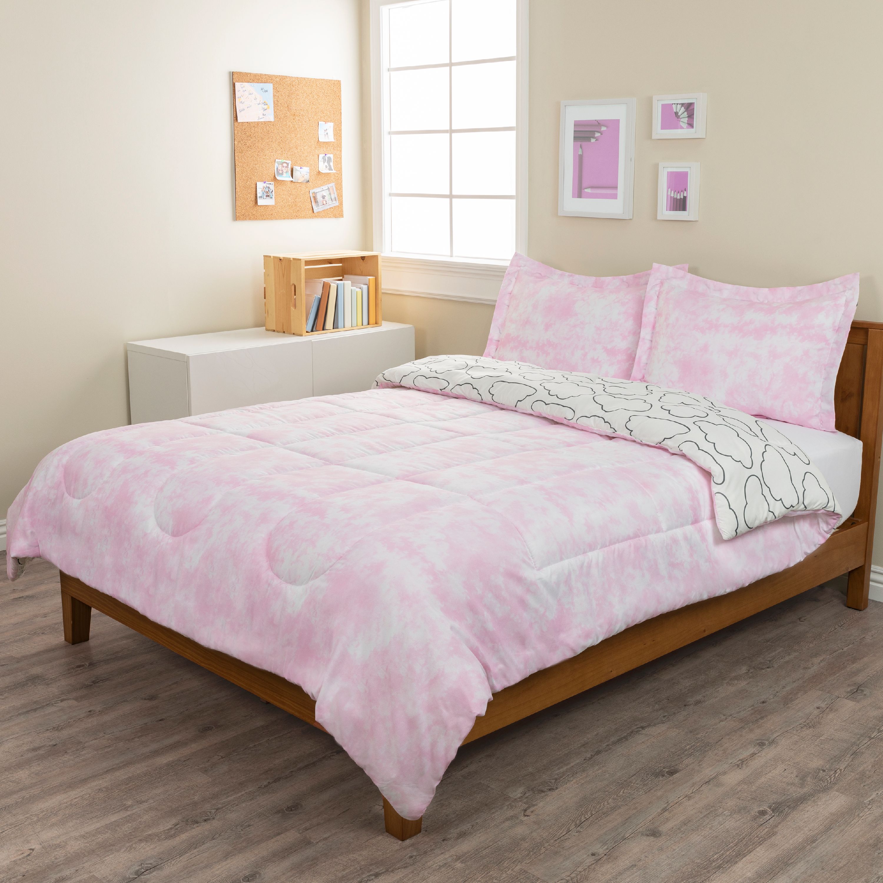 Clouds & Dream Comforter Set