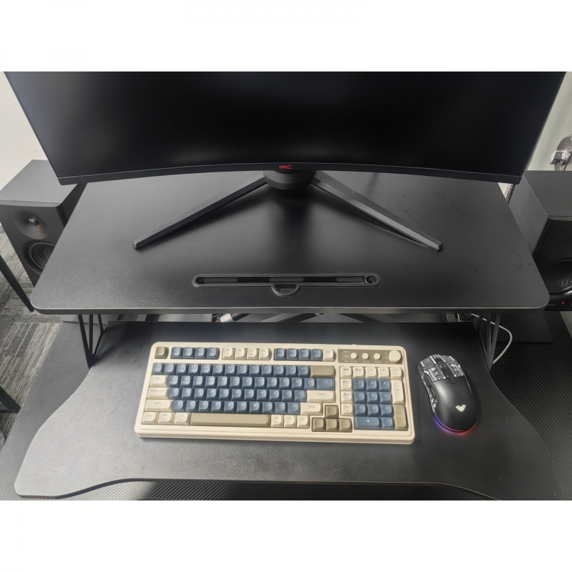 32 Inch Desk Converter, Height Adjustable Sit to Stand Riser, Dual Monitor and Laptop Workstation with Wide Keyboard Tray ( BLACK )