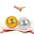thumbnail image 2 of Lot de 2 balles de massage avec aiguilles, masseur actif d'acupression, outil de massage dur et pointu pour les mains et les pieds, 2 of 4