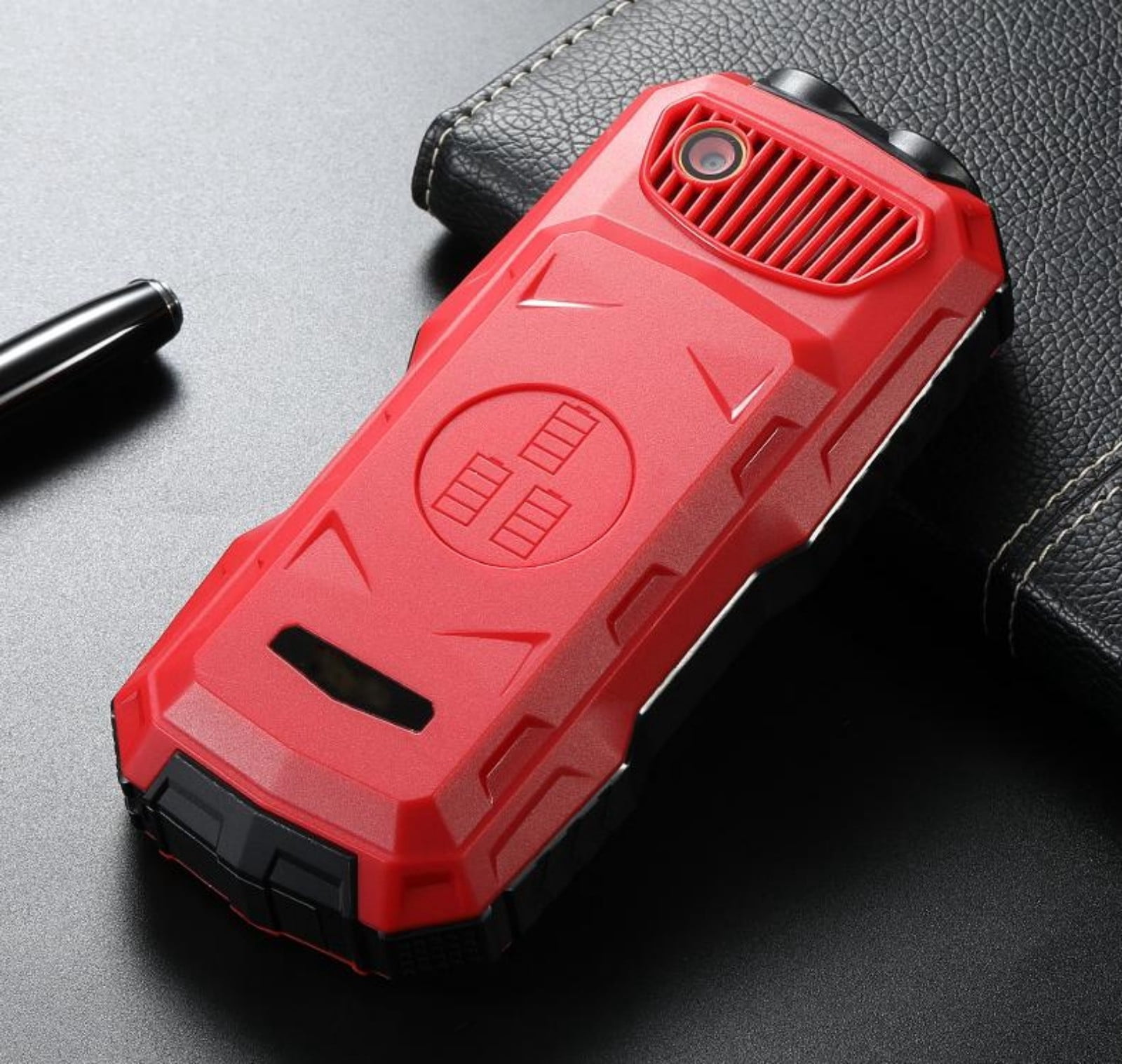 YUNAFFT 2G Rugged Phone, Unlocked Cell Phone, Elderly Mobile Phone with 2.6in Screen, Dual LED Flashlight, Big Speaker, SOS, Radio, Bluetooth