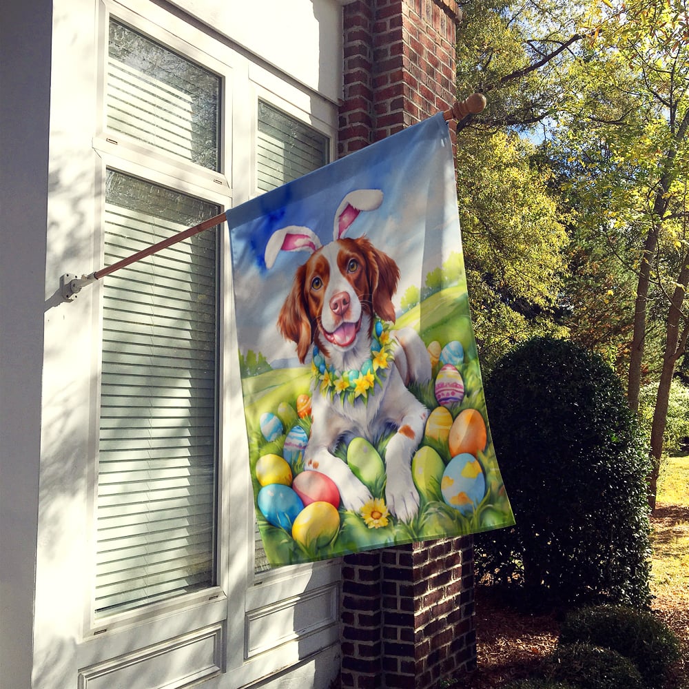 Brittany Spaniel Easter Egg Hunt House Flag 28 in x 40 in