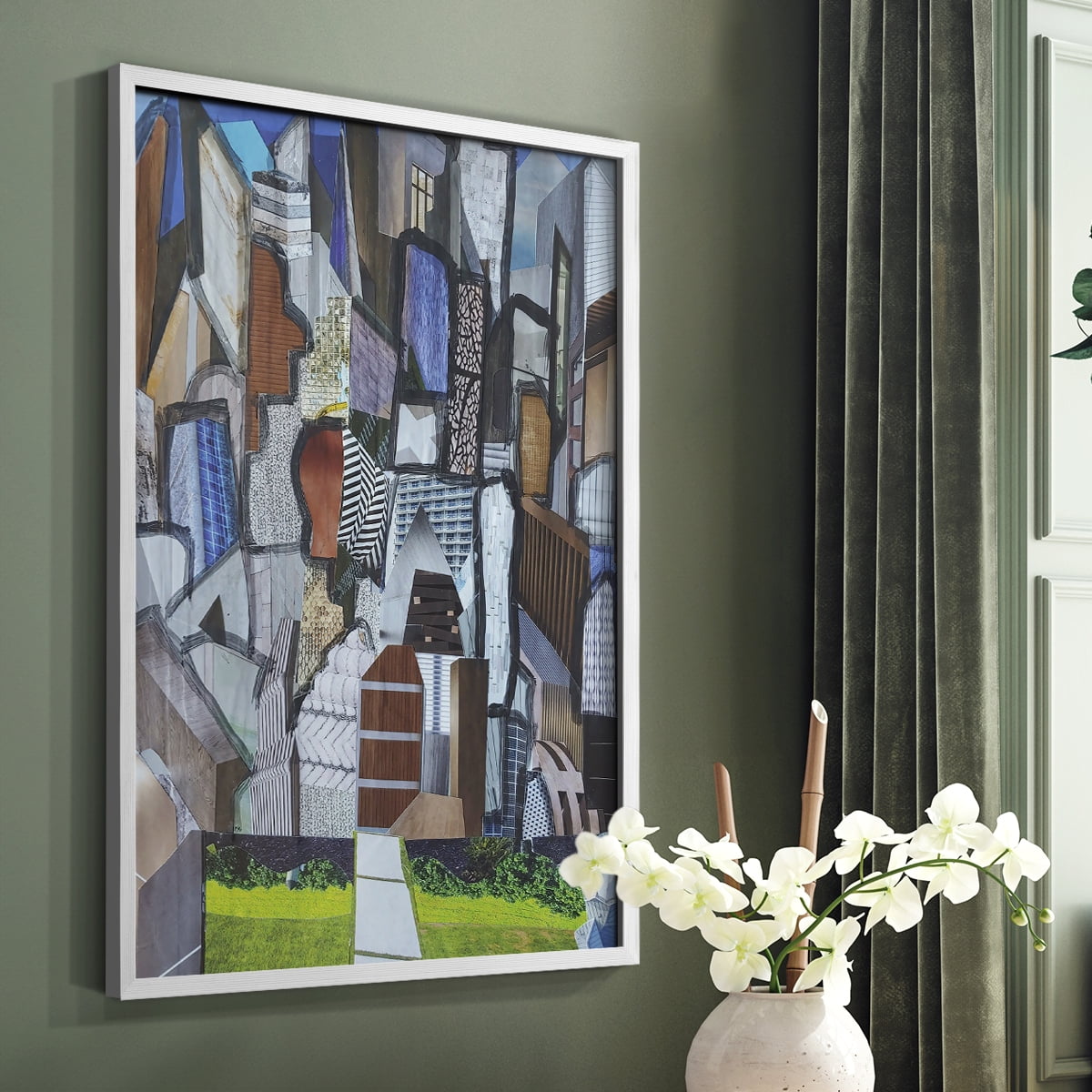 Chicago Grant Park Framed Print in White Solid Wood Framed Print No Nail Hanging