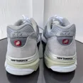 thumbnail image 4 of Pre- Owned Made in USA Men New Balance 990v3 M990GL3 Running Shoes Grey Size 12, 4 of 6
