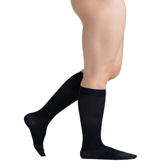 EvoNation Men & Women Knee High 30-40 mmHg Graduated Compression Socks – Extra Firm Pressure Compression Garment