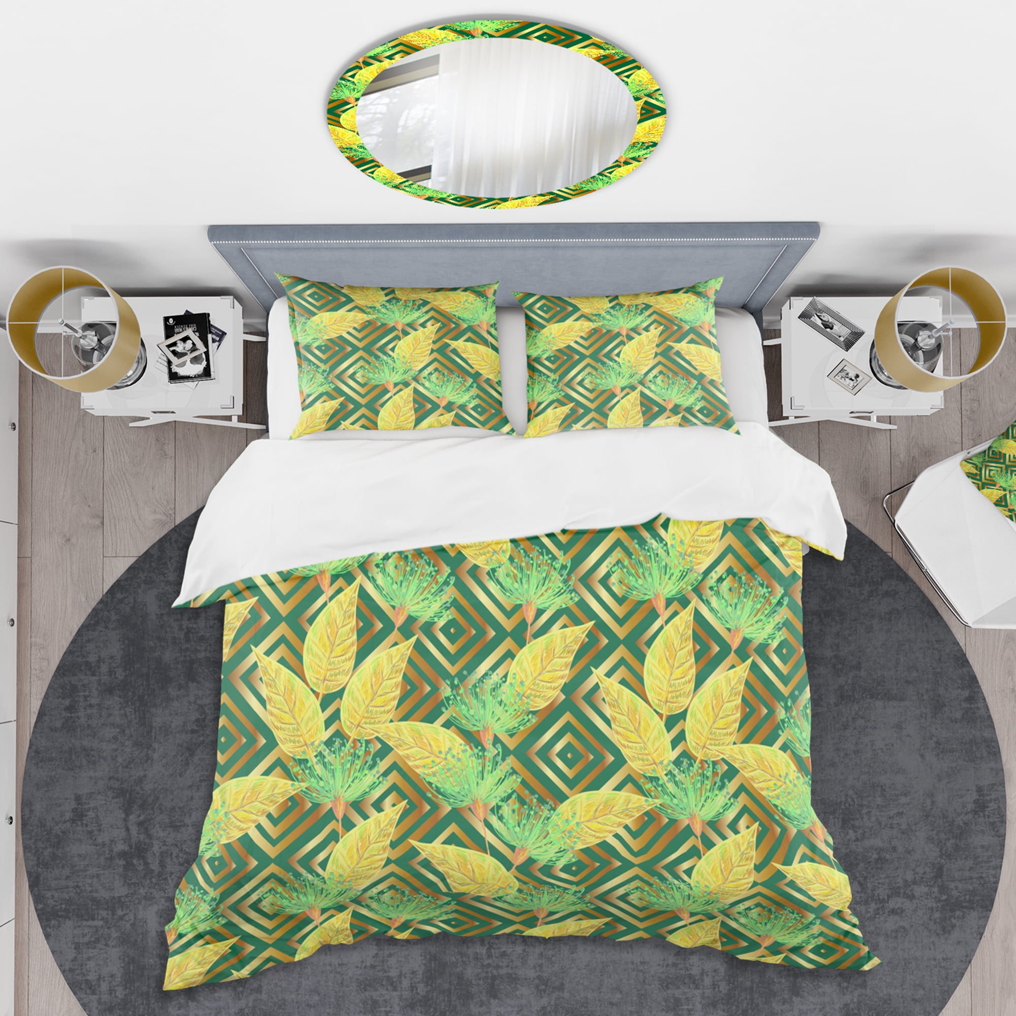 Designart 'Tropical Gold Luxury Pattern II' Mid-Century Modern Duvet Cover Set