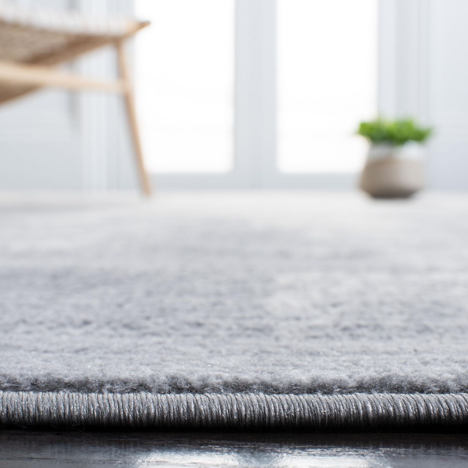 SAFAVIEH Jasper Alvina Tapis Abstrait