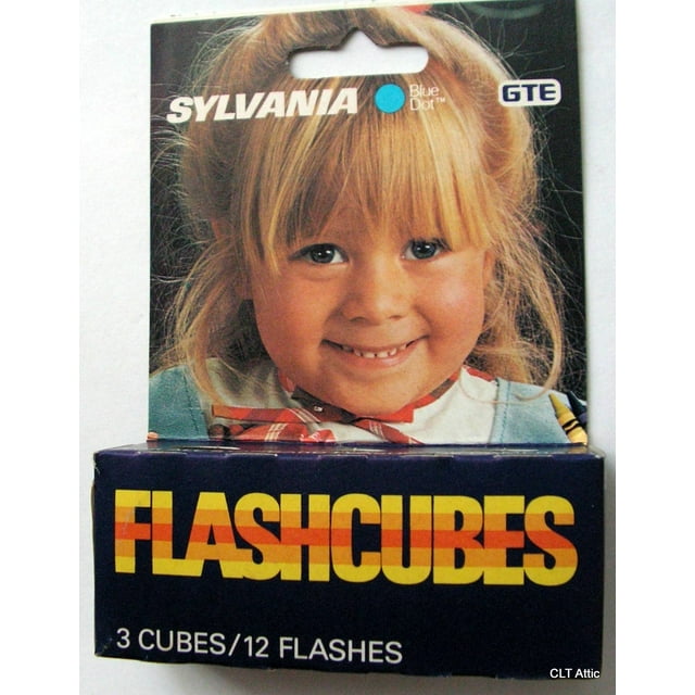 Flash Cubes Sylvania FlashCubes, paquete de 3 (12 flashes en total)