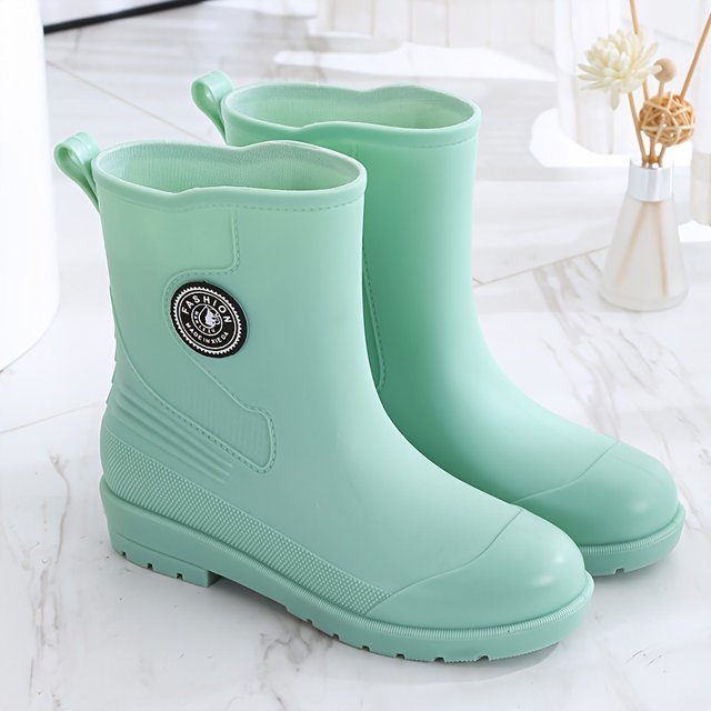 KEINXS Festive Women‘s PVC Rain Boots Pure Color Round Toe Waterproof and Durable
