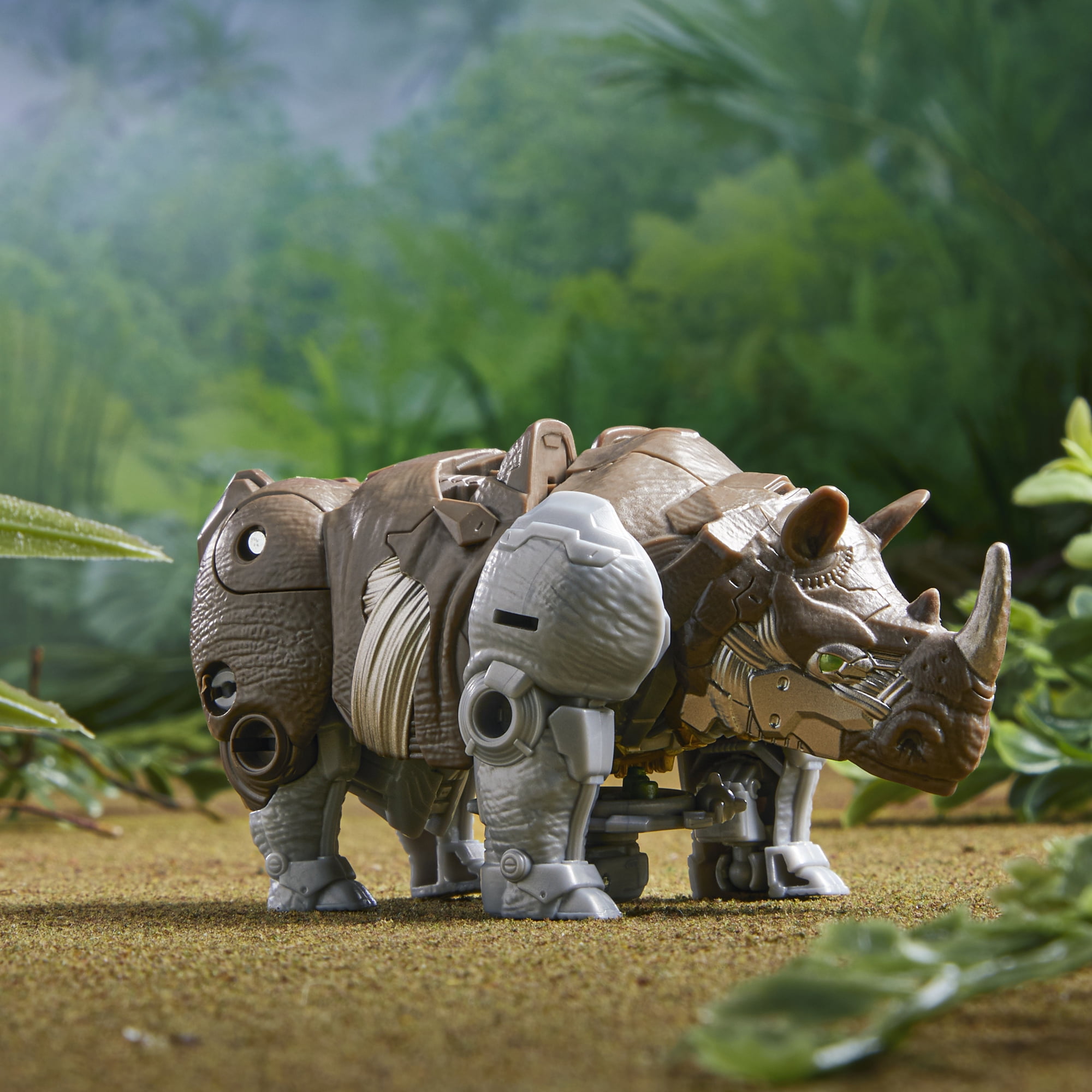 Transformers Rise of the Beasts Battle Changers Action Figure, 4.5-inch, Plastic, Brown