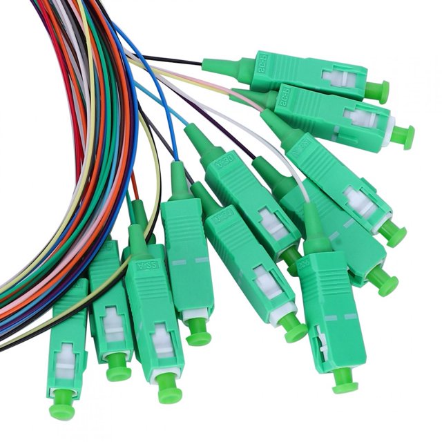 Cable Flexible De Fibra, Confiabilidad Fibra Monomodo Robusto Útil 12 Núcleos Con Material De PVC Para SC-0.9 Mm