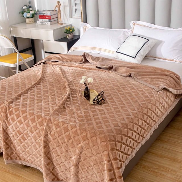 Xihbxyly Chal de Terciopelo de Leche, Suave y Acogedor, Ribete de Doble Cara, Manta Ligera y Portátil, Versátil para Decorar El Hogar, para Sofá, Viajes y Picnic, Tamaño 100 X 150 Cm.