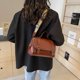 thumbnail image 5 of Bolso Axila Mensajero Mano para Mujer Cuero PU Correa Ajustable Color Sólido Viajes, 5 of 9