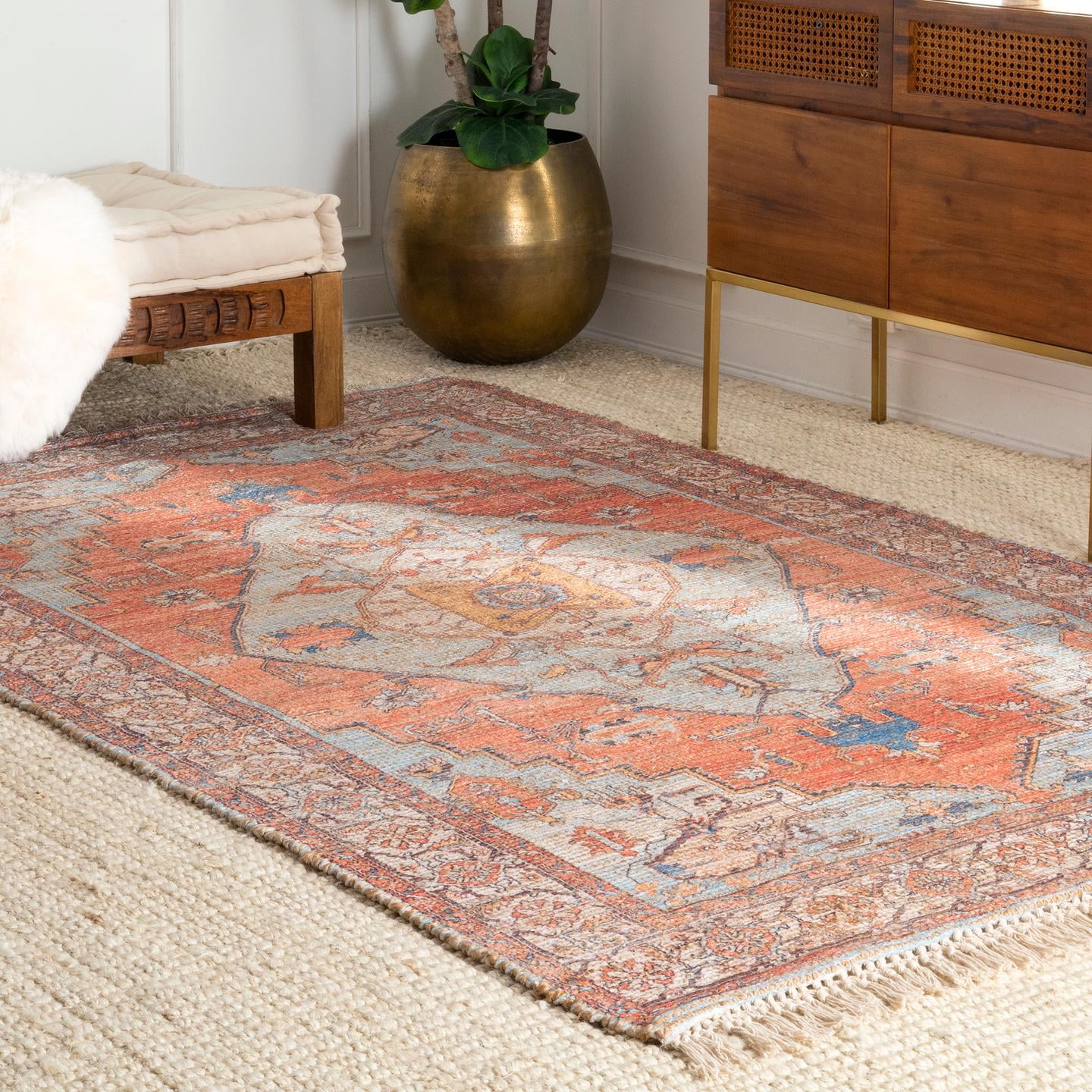 nuLOOM Ingadi Tribal Medallion Tassel Area Rug