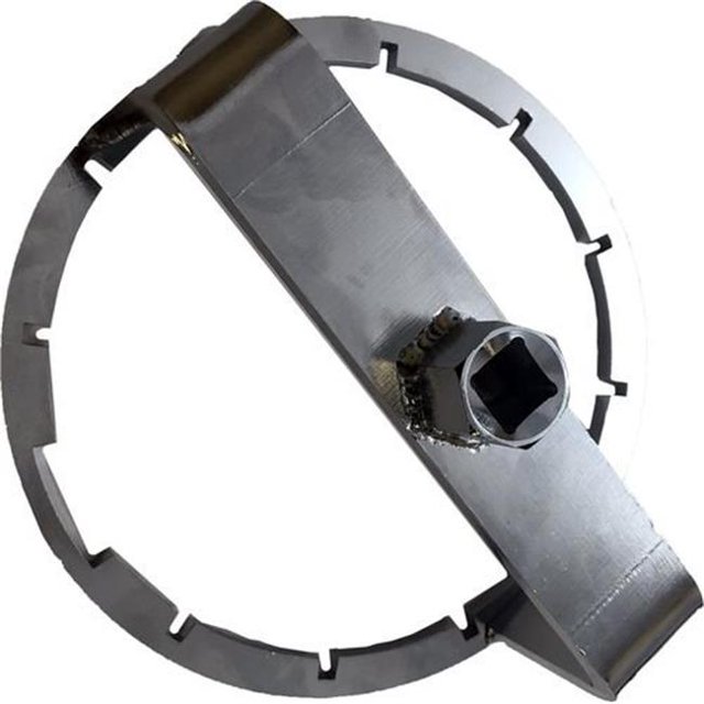 CTA Manufacturing CM1808 Anneau de Réservoir de Carburant pour Sprinter