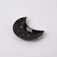 thumbnail image 5 of Bandeja para joyería Small Moon, juego de 2, plato decorativo de cerámica, bandeja moderna con acento de tocador (blanco y negro) Rojo Verde, 5 of 5