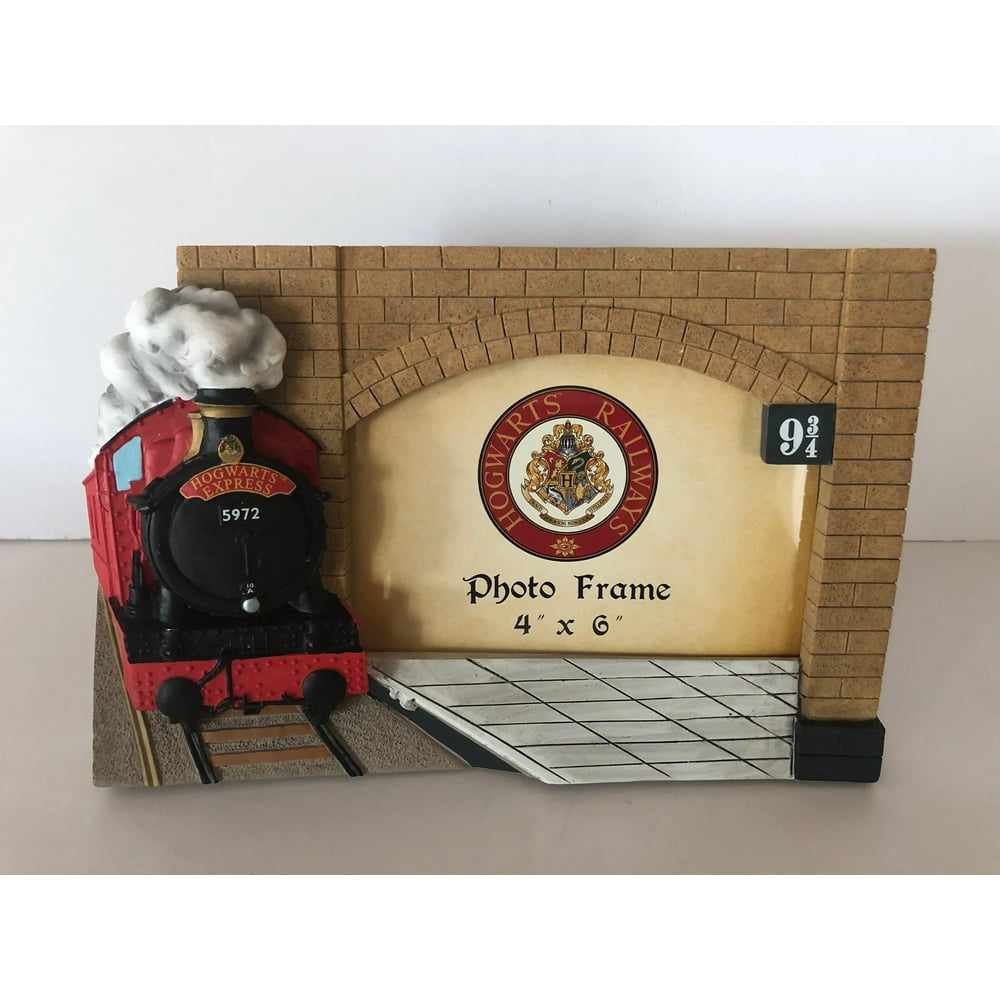 Universal Studios Wizarding World Hogwarts Express Resin 4x6 Photo