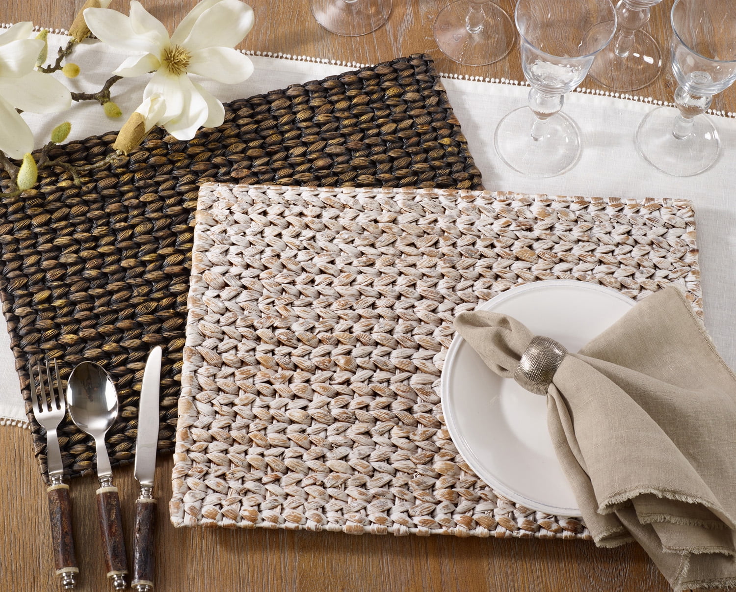 Fennco Styles Natural Woven Water Hyacinth Rectangular Placemats - Set of 4 (White)