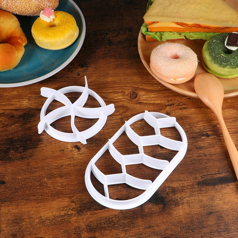 DancingRoom 2 Pcs in 1 Set DIY Bread Press Mold Baking Supplies Plastic Pastry Cutters Baking Supplies for Home Shop Bakery (White, Round and Oval Style), Adult