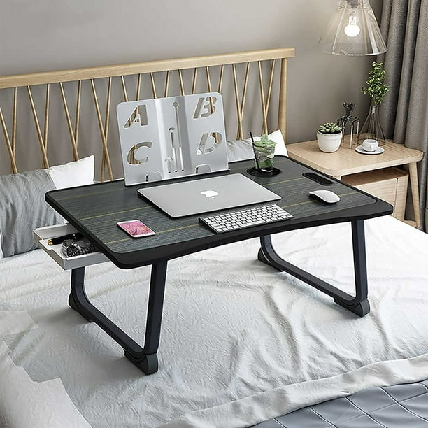 Cette table pliable est idéale pour travailler sans quitter votre lit